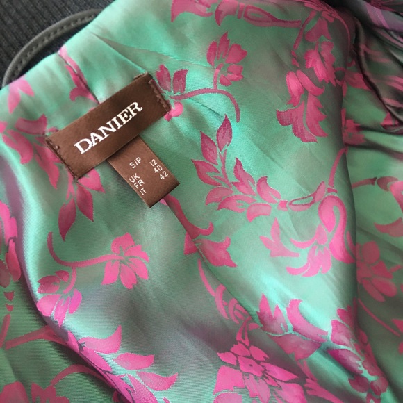 Danier leather jacket blueish grey colour size S - Picture 4 of 4